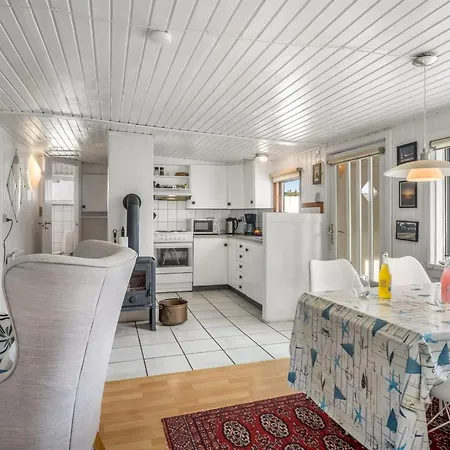 Thorsmod - 1-8km From The Sea By Interhome *